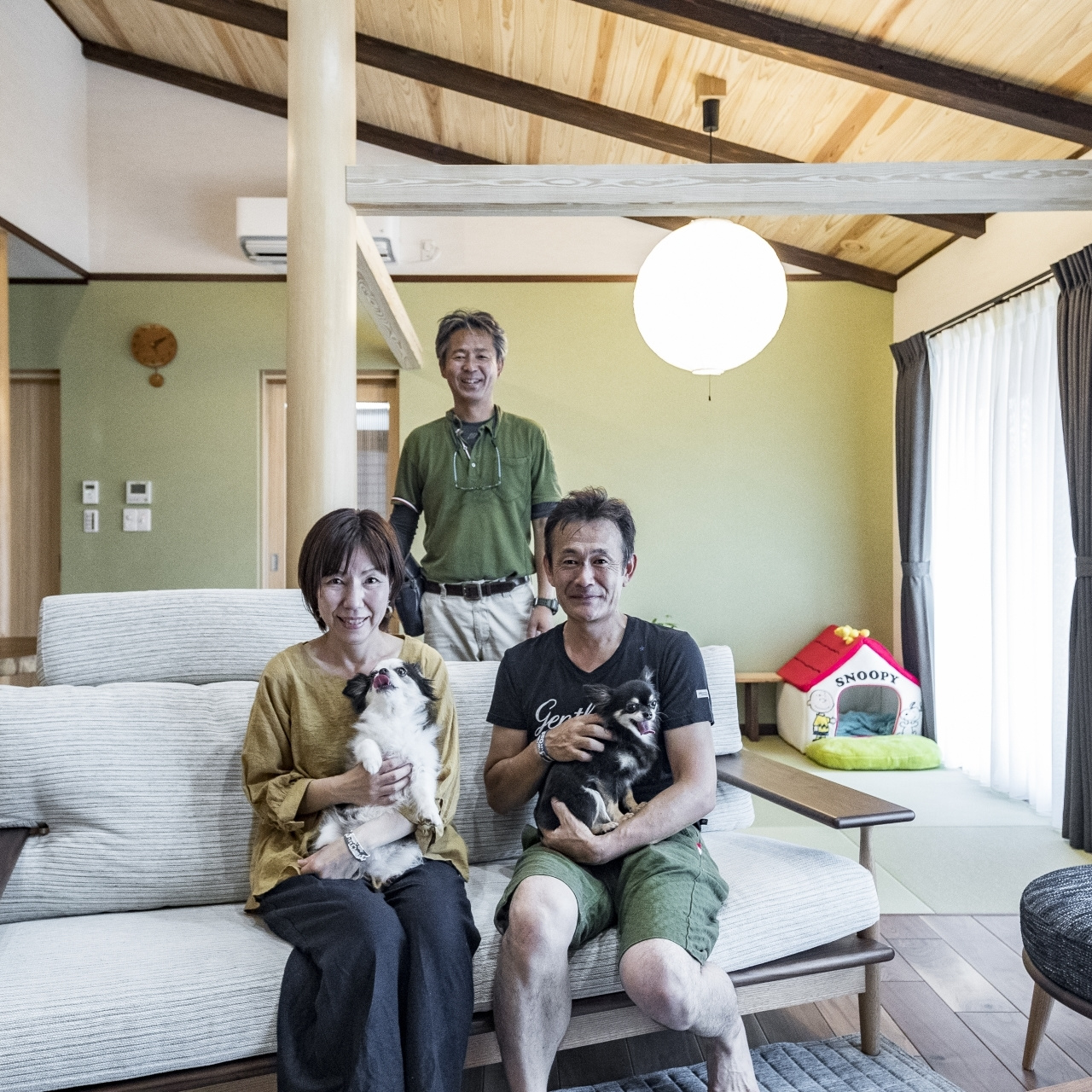 玄関家族写真
