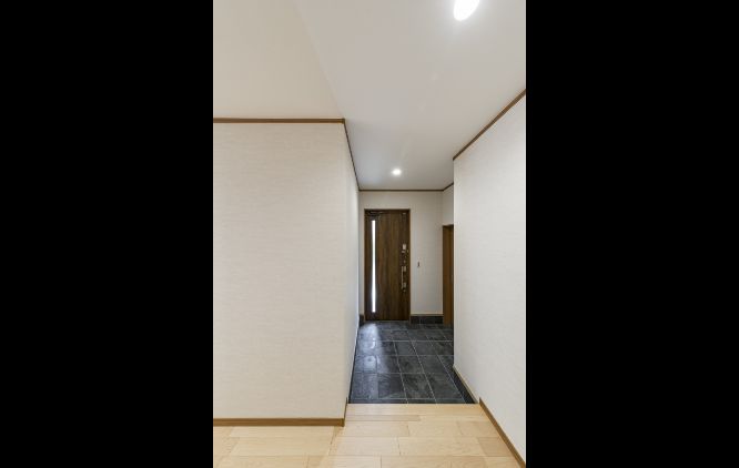 自然素材をふんだんに使用したナチュラルテイストな家