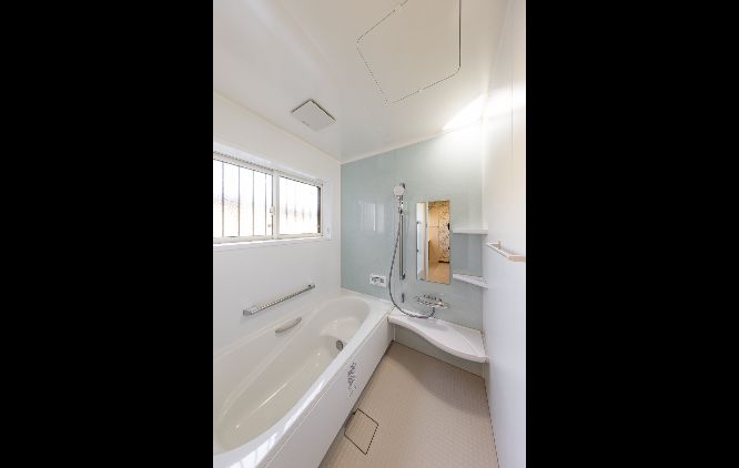 自然素材をふんだんに使用したナチュラルテイストな部屋